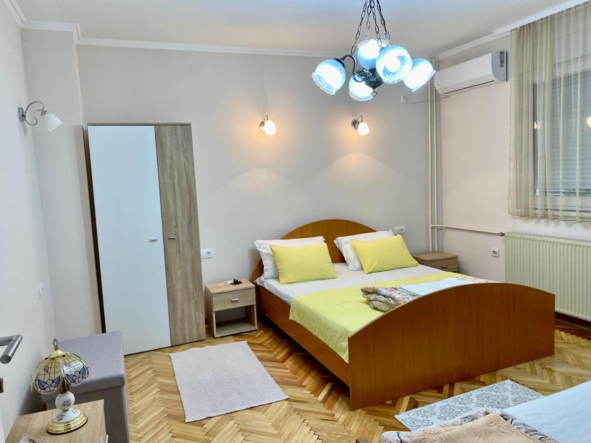 Lägenhet på 64 m² i Tutunovic Podrum, med 2 sovrum och 1 badrum  Ni Exteriör bild