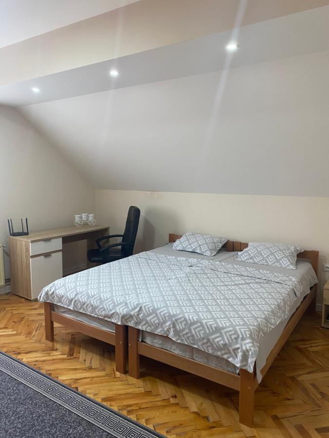 Lägenhet på 64 m² i Tutunovic Podrum, med 2 sovrum och 1 badrum  Ni Exteriör bild